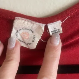 Set of tops thumbnail 7