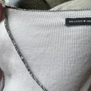 Brandy Melville crop top thumbnail 5