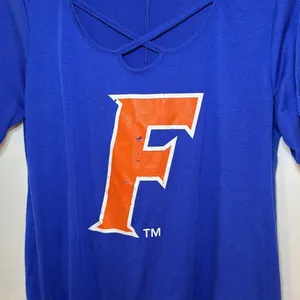 Gameday Couture Women’s Cross My Heart University of Florida Gators‎ Top Medium thumbnail 3