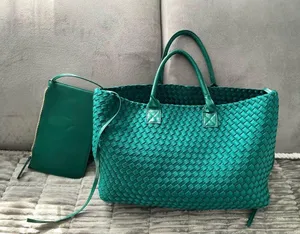 Beautiful spacious tote💚💚💚 Green thumbnail 1