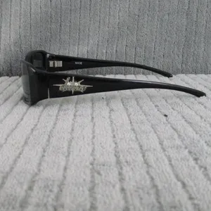 New Divine Eyewear Nice Black/Smoke Sunglasses Women's NWT thumbnail 3