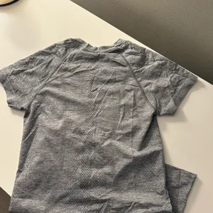 lululemon swiftly tech short sleeve top thumbnail 4