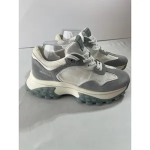 Vintage Havana EST‎ 1954 Sneaker Women 8 Gray Suede White Mesh Chunky Platform thumbnail 4