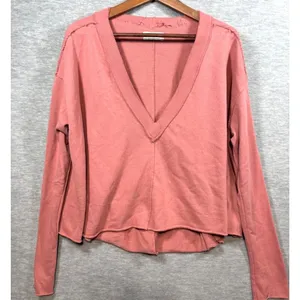 Urban‎ Outfitters Pink V-Neck Long Sleeve Sweatshirt M Distressed thumbnail 1