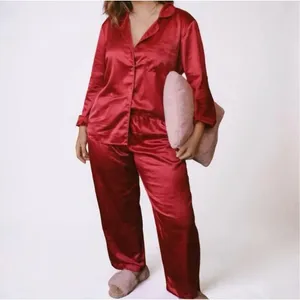 ✨Victoria's Secret Y2K Satin Pajama Red Sz Large Set✨ thumbnail 2