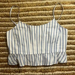 American Eagle NWT Striped Blue & White Ruffle Hem Cami Top thumbnail 1