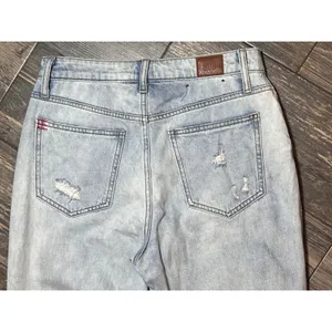 BDG Urban Outfitters High Rise Mom Jeans Light Wash Distressed Size 28 Baggy Y2K thumbnail 10