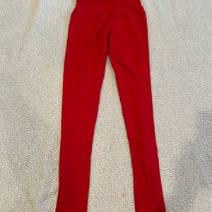 Amazon red leggings thumbnail 5