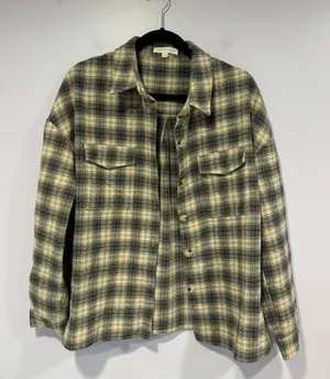 Cloud Ten boutique plaid shacket‎ thumbnail 1