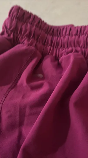 Lululemon Hotty Hot Shorts 2.5" thumbnail 3