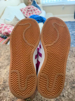 Women’s Adidas Campus thumbnail 4