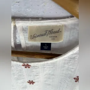 Universal Thread S Embroidered Swiss Dot Cotton Cream Top w Brown Floral thumbnail 10
