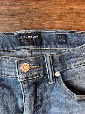 Lucky Brand Womens Jeans Mid-Rise Crop Ava Size 10/30 Medium Wash Denim Blue thumbnail 2