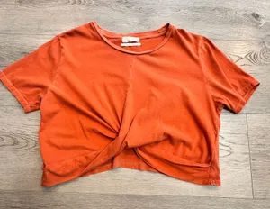 Urban Outfitters Cropped T-Shirt Short Sleeve Casual Everyday Top Orange Large L thumbnail 1