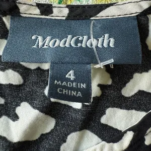 Modcloth Jumpsuit Cropped Bold Nation Snow Leopard Animal Print Black White 4 thumbnail 5