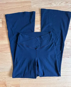 Old Navy Activewear Leggings thumbnail 2