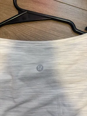 Lululemon thumbnail 3