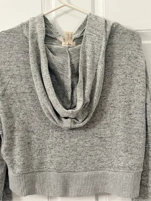 Forever 21 Light Gray Zip-Up Hoodie thumbnail 5