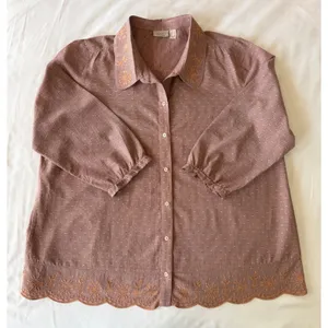 LOGO By Lori Goldstein Embroidered Scallop Hem Blouse Tunic Mauve Cotton‎ Sz Large thumbnail 1