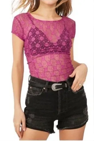 FREE PEOPLE Keep it simple lace baby tee In Dramatic Orchid Pink‎ purple Size S thumbnail 1