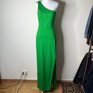 Lulus Green One Shoulder Good Times Only Maxi Dress thumbnail 2