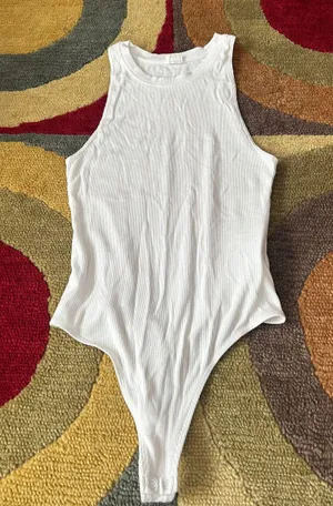 Wilfred Free Aritzia White Basic High Neck Ribbed Sleeveless Thong Bodysuit S thumbnail 1
