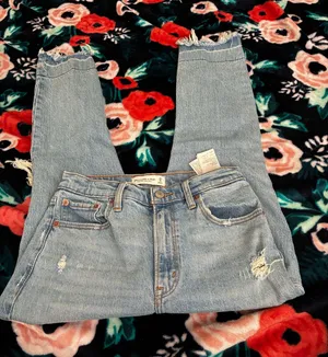 Abercrombie and Fitch jeans thumbnail 1