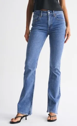 Abercrombie Jeans Curve Love bootcut jeans thumbnail 1