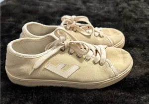 Flamingos Life Shoes Womens 39 / 8.5 White Canvas Walking Lace Trainers Sneakers thumbnail 1