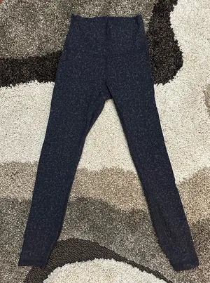 Lululemon Wunder Train 25" High-Rise Leggings thumbnail 1