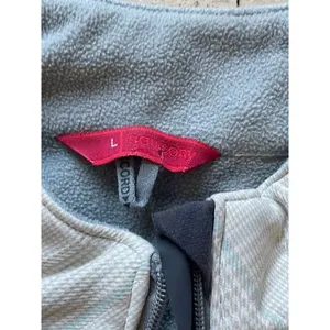 Soucony Light Gray Fleece-Lined Winter Jacket with Zip Pockets‎ Size L thumbnail 2