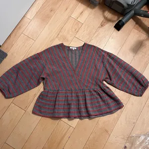 Madewell Striped Bubble-Sleeve Peplum Top V-Neck Size L thumbnail 6