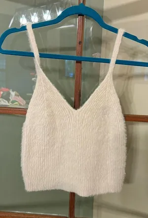 Altar'd State Fuzzy Ivory Cream Soft Knit Sweater Cropped Tank Top Size Large thumbnail 1