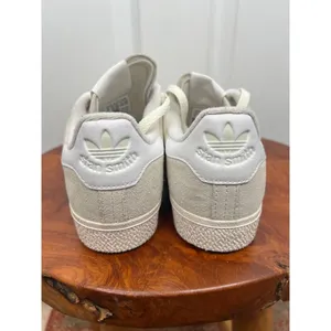 Adidas Stan Smith Ivory Off White Suede LaceUp Logo Sneakers Size US 7 thumbnail 8