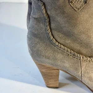 Karl Lagerfeld Provence Gray Suede Cowboy Ankle Boots thumbnail 10