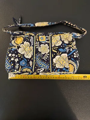 Vintage Vera Bradley Retired Ellie Blue Pattern‎ Quilted Shoulder Bag thumbnail 7