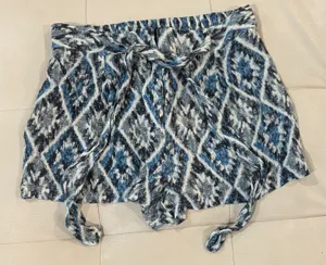 Skies Are Blue Blue Patterned Shorts thumbnail 1