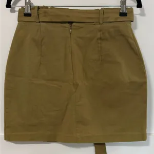 mini cargo skirt thumbnail 4