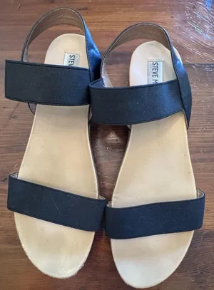 Steve Madden Black Leather Wooden Flatform Sandals, Size 9 thumbnail 1