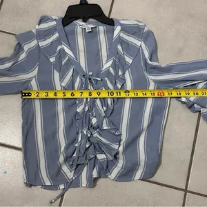 American Eagle Women Blue stripes blouse Long Sleeve size XS‎ thumbnail 8