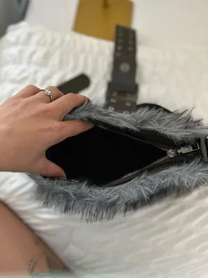 Furry shoulder bag Gray thumbnail 10