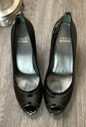 Stuart Weitzman Black Patent Leather Peep Toe Heels Size 7 M thumbnail 1