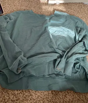 long sleeve thumbnail 1