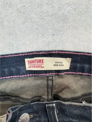 Signature by Levi Strauss Heritage Mom Jeans Women’s Size 10 Blue High Rise thumbnail 8