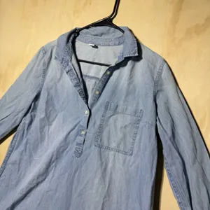 Old Navy Women's Chambray Shirt Dress Size L Blue Denim Look Long Sleeve thumbnail 2