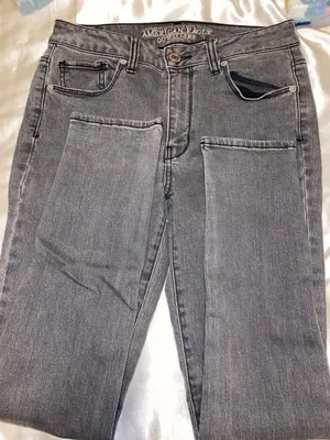 American Eagle “Skinny” Jeans thumbnail 1