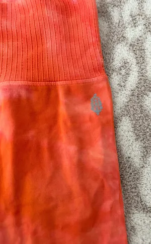 Movement Leggings Tiedye thumbnail 2