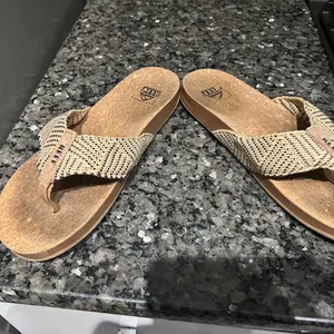 Reef Women's Beige and Brown Sandals thumbnail 4