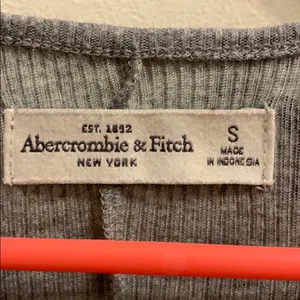 Abercrombie Tank Top thumbnail 2