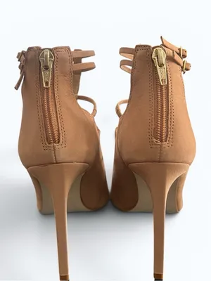 Steve Madden Prazed Caged Pumps Sand Nubuck NWT Sz 7 thumbnail 4